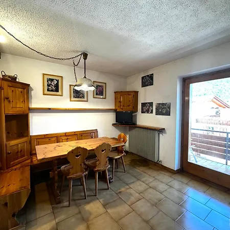 Apartament Tasso *